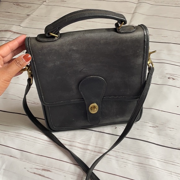 VTG COACH leather crossbody - Picture 11 of 11